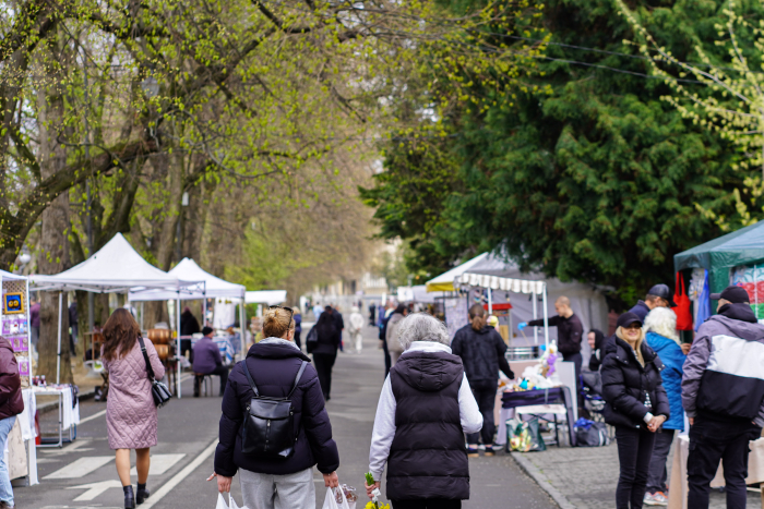 В Ужгороді розпочав роботу Великодній ярмарок 