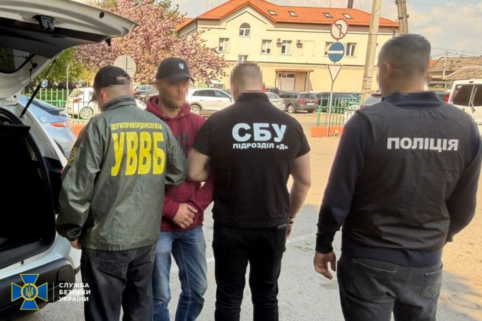 На Закарпатті СБУ, Нацполіція та прикордонники блокували нову ухилянтську схему

