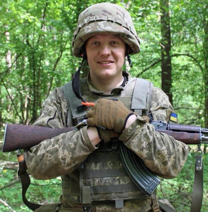 Приєднався до війська — де вже служать батько і брат. Ужгородець Павло через рекрутинг долучився до 101 бригади ТРО