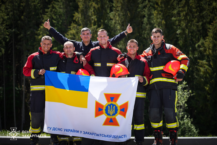 Закарпатські рятувальники увійшли до десятки найсильніших пожежників-рятувальників Firefighter Challenge
