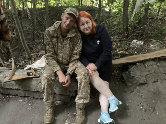 Вирощує овочі й волонтерить із дружиною: як ветеран Сергій Івашутич вчиться жити після поранень
