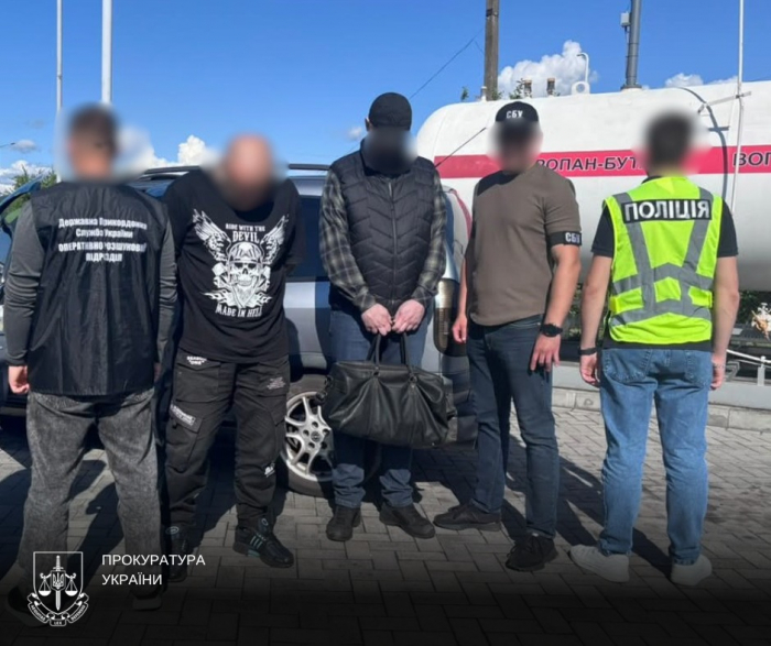 Переправлення до Румунії через Тису за 5 тисяч доларів США – затримано ексвійськового та його спільника