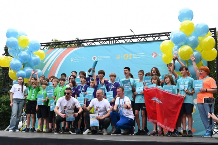 Команда Ужгородського ліцею «Лідер» – переможці проєкту «Пліч-о-пліч всеукраїнські шкільні ліги» зі спортивного орієнтування