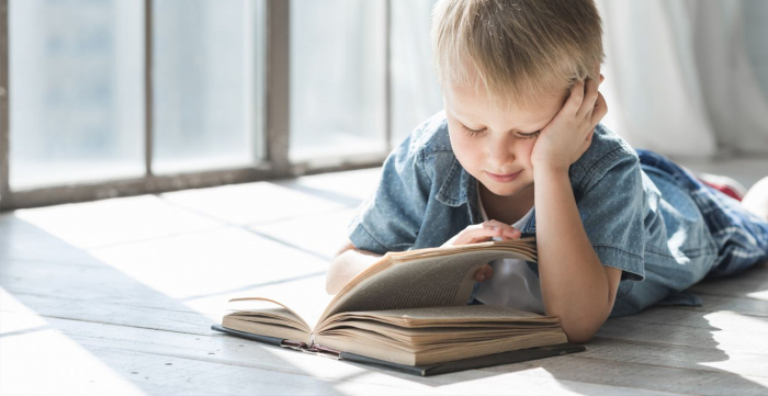 Що читати в 3, 7 та 12 років? Анатомія ідеальної дитячої книги на кожному етапі розвитку

