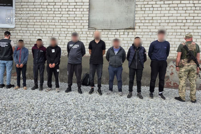 За 400 доларів обіцяли «трансфер до ЄС»: на Закарпатті трьох переправників засуджено до реальних строків ув’язнення
