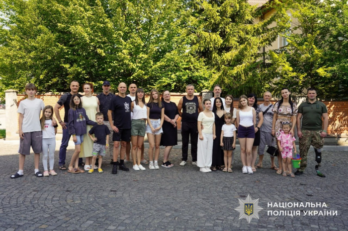 Поліція Закарпаття об'єднала ветеранів та їхні родини на триденних спортивно-оздоровчих зборах