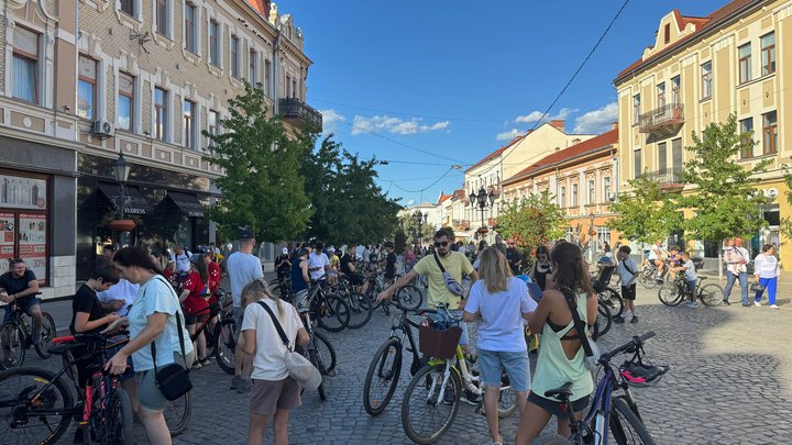 В Ужгороді відбувся благодійний велозаїзд «Big City Ride» на підтримку ЗСУ