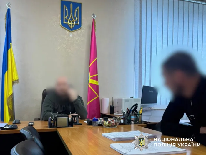 На Закарпатті Нацполіція повідомила про підозри ще п’ятьом працівникам ТЦК, які фіктивно «мобілізували» 329 людей заради показників