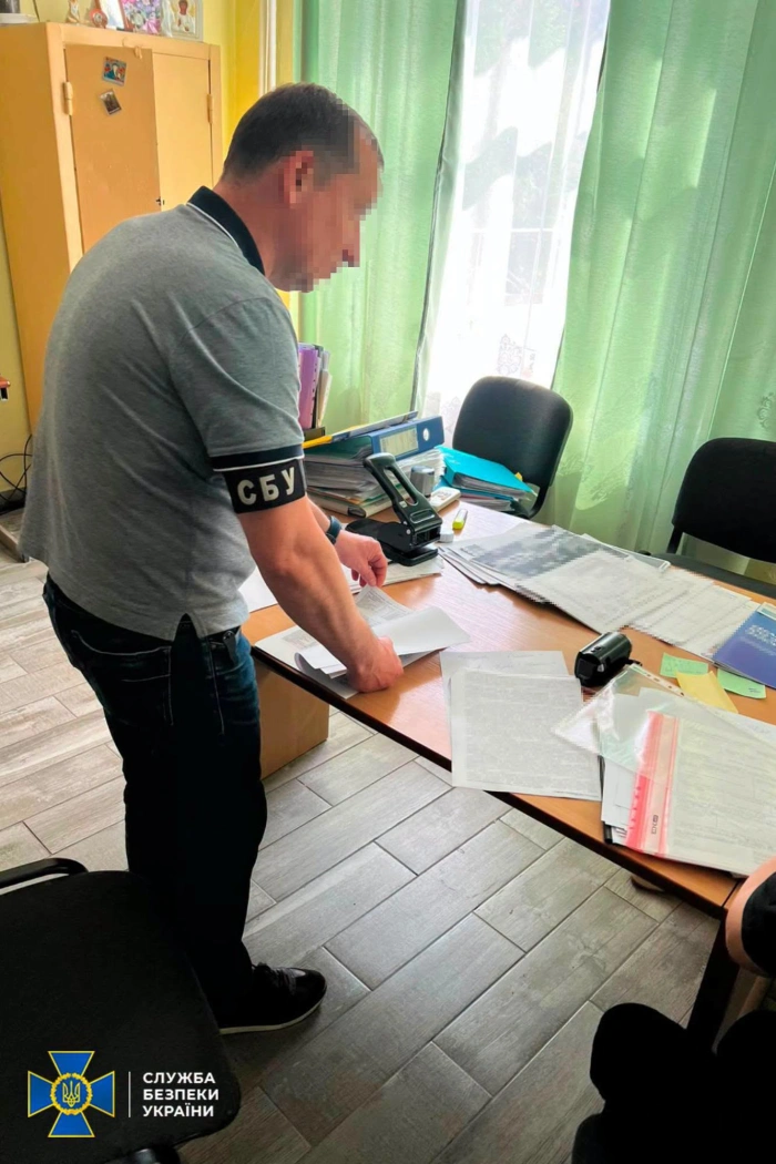 На Закарпатті СБУ викрила депутатку райради на розкраданні бюджетних коштів через фіктивне працевлаштування у ліцеї