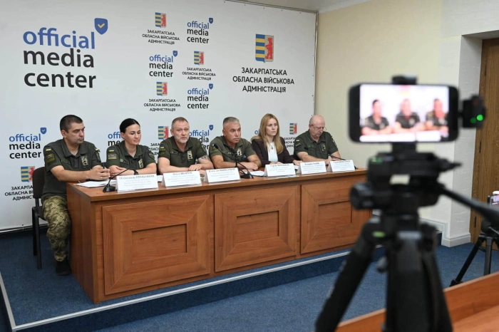 Понад 1,3 млн людей перетнули кордон через КПП Мукачівського загону влітку: прикордонники підбили підсумки сезону