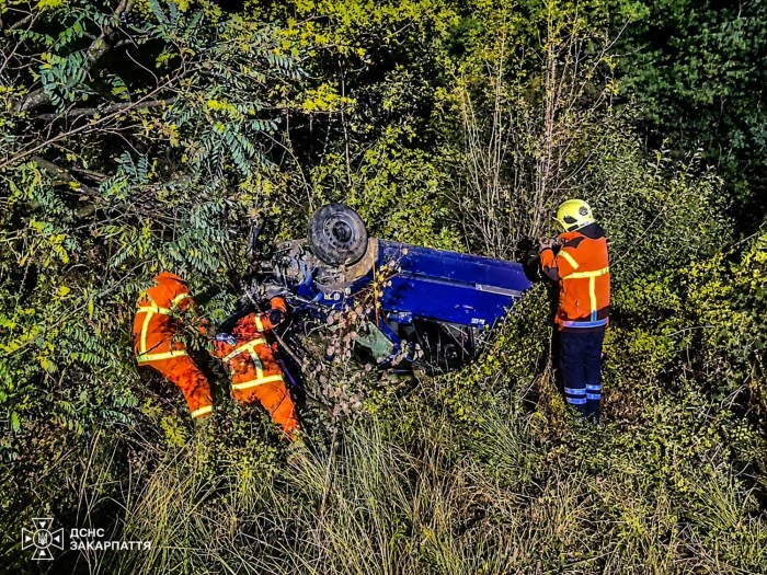 На Мукачівщині внаслідок ДТП травмувався водій легковика