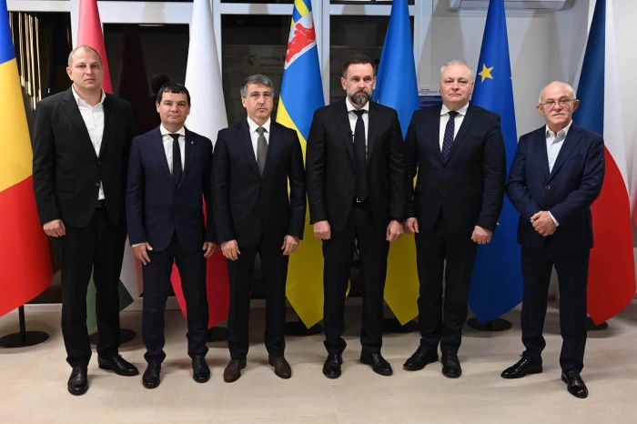 Розпочала роботу новостворена Наглядова рада Ужгородського університету
