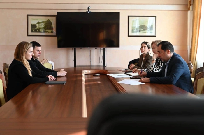 Відновлення захисників та інвестиції в туризм: Закарпаття відвідали представники ДАРТу