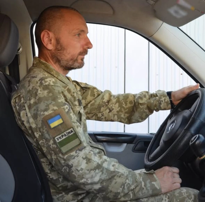 Він навчає інших військової справи, а сам мріє знову пройти стежками Криму

