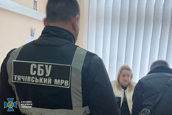 На Закарпатті СБУ, Нацполіція та прокуратура викрили масштабну схему привласнення земель стратегічного державного підприємства