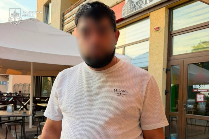 Замаскував психотропи під косметику: в Ужгороді судитимуть громадянина Вірменії