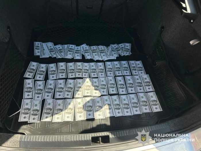У Тячеві поліція затримала зловмисника, який за 15 000$ переправляв харків’янина до Румунії
