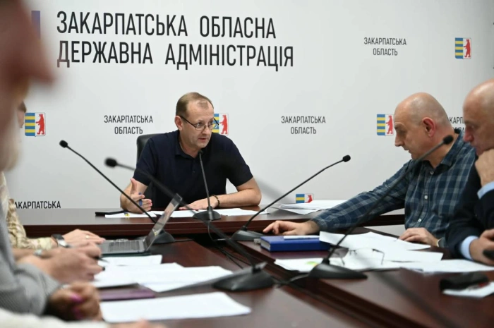 Готовність Пунктів незламності, епідсезон та відновлення після негоди: на Закарпатті відбулося засідання комісії ТЕБ та НС