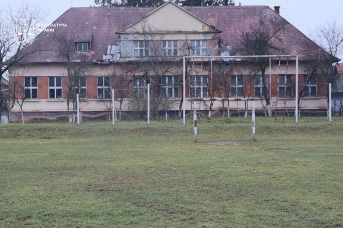 За позовом прокуратури Білківській громаді повернуть приміщення для навчання, які занепадали через недогляд орендатора