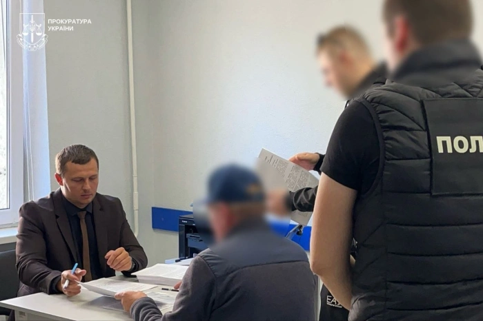 Понад 2,6 млн грн збитків на реконструкції університетської їдальні: в Ужгороді прокуратура повідомила про підозру підряднику та інженеру з технагляду

