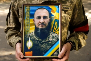 В Ужгороді сьогодні попрощалися із 51-річним захисником України Володимиром Солониною