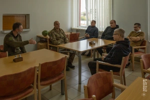 Нацгвардійці Закарпаття відвідали поранених побратимів

