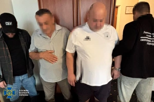 На Закарпатті СБУ, Нацполіція та прикордонники ліквідували чергову «ухилянтську» схему. Підозру отримали один із керівників антикорупційної ГО та його спільник

