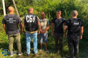СБУ затримала на Закарпатті ділка, який організував канал незаконного переправлення ухилянтів за кордон
