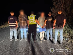 7 тис.$ за трансфер річкою до Угорщини: правоохоронці затримали адвоката за переправлення військовозобовʼязаного
