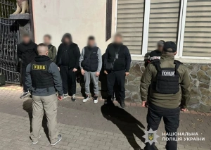 На Закарпатті поліція затримала підозрюваного у переправленні п’ятьох чоловіків через кордон
