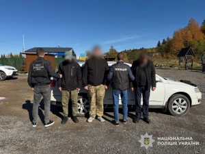 На Ужгородщині поліція затримала священнослужителя за підозрою в організації переправлення військовозобов’язаних через кордон
