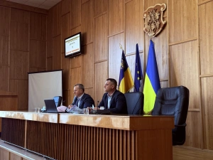 Питання оборони та безпеки, зміни до бюджету, програми: розпочала роботу сесія Ужгородської міської ради