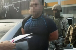 Вимагали мільйони за право вести бізнес: на Закарпатті засуджено двох учасників злочинного угруповання
